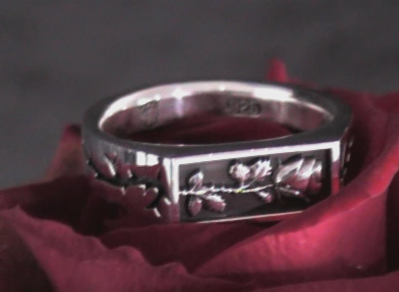 "Rose Thorn" Signet